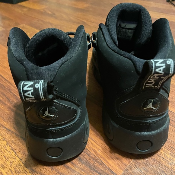 Jordan Jumpan - Picture 3 of 4